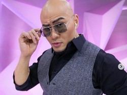 Jawaban Deddy Corbuzier Usai Dikritik Remehkan Curhat Depresi Model Bali