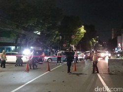 Ada Benda Mencurigakan, Lalin ke Arah GPIB Effatha Melawai Jaksel Ditutup