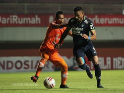 Persib Menang Dramatis, Robert Albert Belum Puas