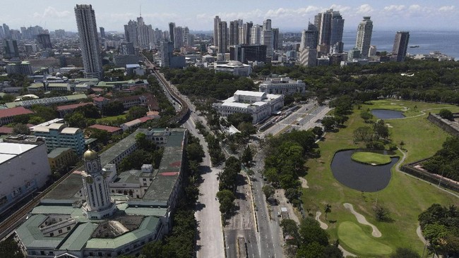 Pemerintah Filipina akan memperpanjang aturan jam malam di Manila hingga 16 Agustus mencegah lonjakan Covid-19.