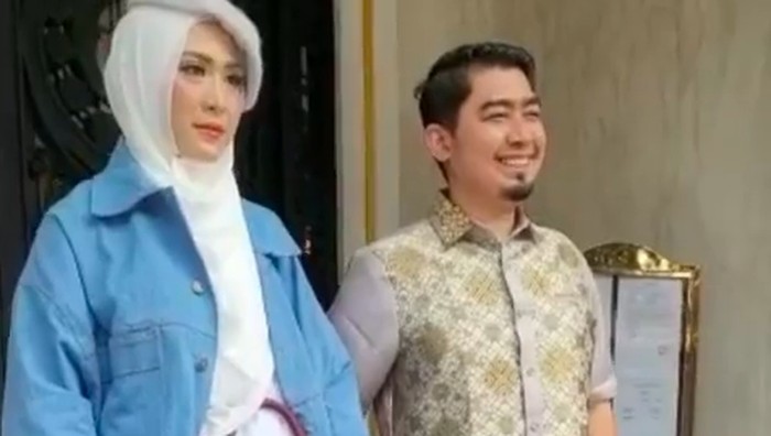 Sumber Kekayaan Ustaz Solmed yang Rumahnya Senilai Rp 80 M, Ternyata Punya Bisnis Rokok Ini