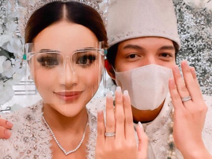 7 Potret Akad Nikah Aurel & Atta Halilintar, Meriah Dihadiri Presiden