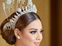 MUA Bennu Sorumba Ungkap Rahasia Makeup Manglingi Aurel Hermansyah saat Nikah