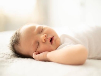100 Nama Bayi Laki-laki dari Bahasa Latin