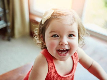 50 Nama Bayi Perempuan yang Terinspirasi dari Hal-Hal Berbau Puisi