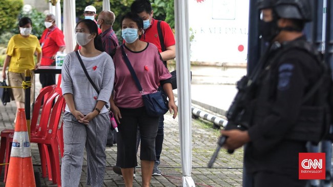 Walau saat ini kasus Covid-19 terkendali, namun upaya pengawasan terus dilakukan, termasuk untuk menekan angka kematian, serta meningkatkan angka kesembuhan.