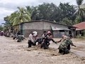 Pencarian Korban Banjir NTT Terkendala Gelombang Tinggi
