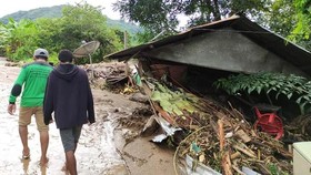 Tiada Sirine Bencana, Adonara Andalkan Toa dan Lonceng Gereja