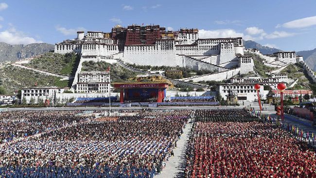 China Tahan 1.000 Warga Tibet Termasuk Biksu, Ada Apa?