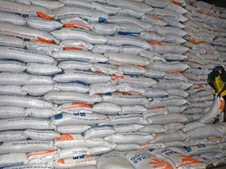 PPKM Darurat, Bulog Siapkan 200 Ribu Ton Beras Bansos