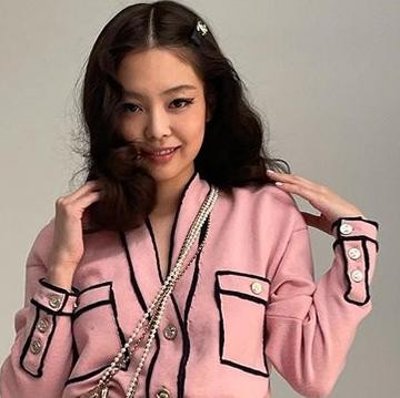 3 Barang yang Wajib Dibawa Jennie BLACKPINK, Ada Apa Aja?