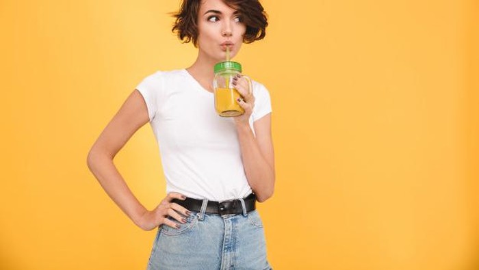 5 Minuman Terbaik untuk Mengatasi Jerawat, Kulit Jadi Bersih dan Glowing!