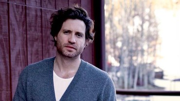 Edgar Ramirez Resmi Perankan Atlas pada Film 'Borderlands'