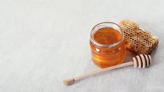 Jangan Memberikan Madu pada Bayi, Ini Bahayanya!