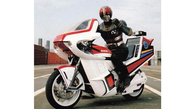 Karakter superhero klasik Kamen Rider memasuki usia 50 tahun. Rumah produksi Toei tengah bersiap menggarap tiga buah proyek baru.
