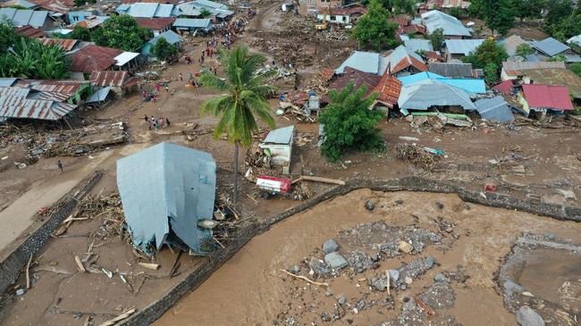 Wagub NTT Josef Ne Soi ingin masa tanggap darurat berakhir lebih cepat asalkan upaya penanggulangan bencana sudah rampung.