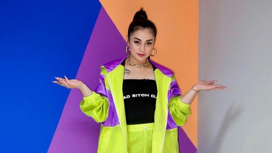 Si cantik Celine Evangelista baru saja merayakan ulang tahunnya yang ke 29. Yuk, intip pesona Celine!