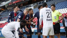 Neymar Wajib Jaga Emosi di Laga Bayern vs PSG