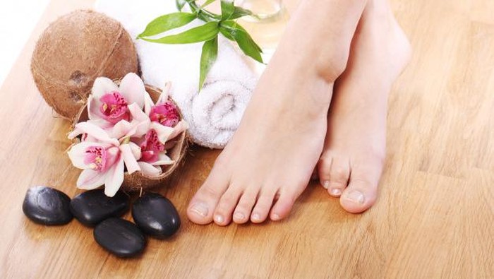 5 Cara Efektif Hilangkan Bau Kaki yang Mengganggu 5 Cara Efektif Hilangkan Bau Kaki yang Mengganggu