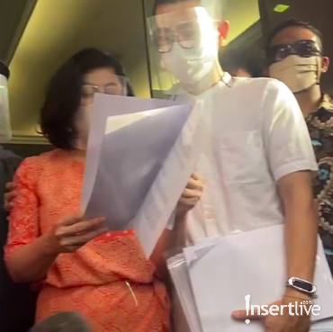 Sambil Menangis, Desiree Jawab Isu Selingkuh dari Hotma Sitompul