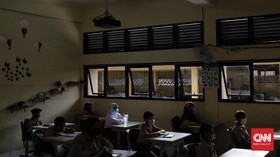 Kemendikbud: Klaster Covid di Sekolah karena Tak Patuh Prokes