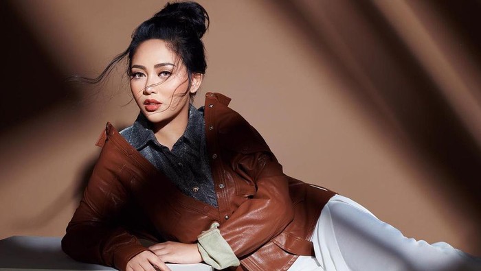 Rachel Vennya Galang Dana untuk Korban Bencana NTT Hingga Tembus Rp 1,6 Miliar!