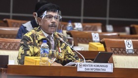 Plate Respons DPR Soal Tanggung Jawab Bocor Data: Bukan Tugas Kominfo
