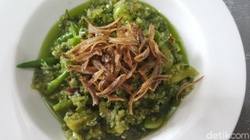 SAMBAL LADO MUDO DAN GULAI GAJEBO