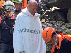 4 Hari Terjebak di Gua, Biksu Thailand Diselamatkan Penyelam