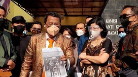 Desiree Dituduh Curi Brankas Hotma, Hotman Paris Buka Suara