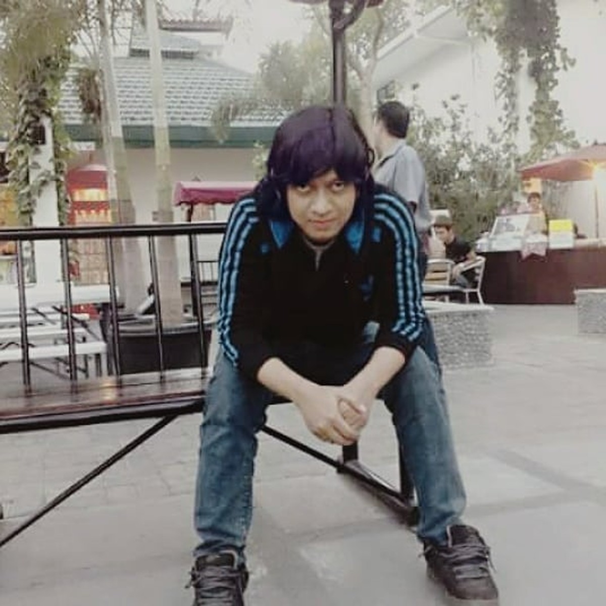 Nama Fajar Umbara mendadak heboh karena melakukan KDRT kepada aktris Yuyun Sukawati yang merupakan istrinya&period; Ini dia sosok Fajar Umbara&excl;