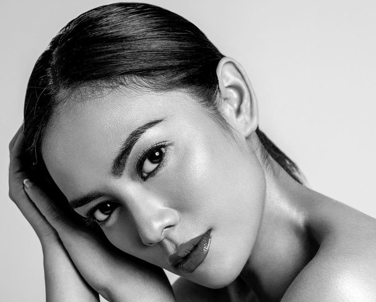 Masayu Anastasia diketahui sampai saat ini masih belum mempunyai pasangan semenjak cerai dengan Lembu. Yuk intip potret Si cantik Masayu!