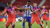 FOTO: Satu Kaki Chelsea di Semifinal Liga Champions Chelsea memperbesar peluang lolos ke semifinal Liga Champions usai menang 2-0 atas tuan rumah FC Porto.