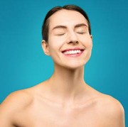 Rahasia Skincare di Usia 20-an Biar Glowing dan Cling