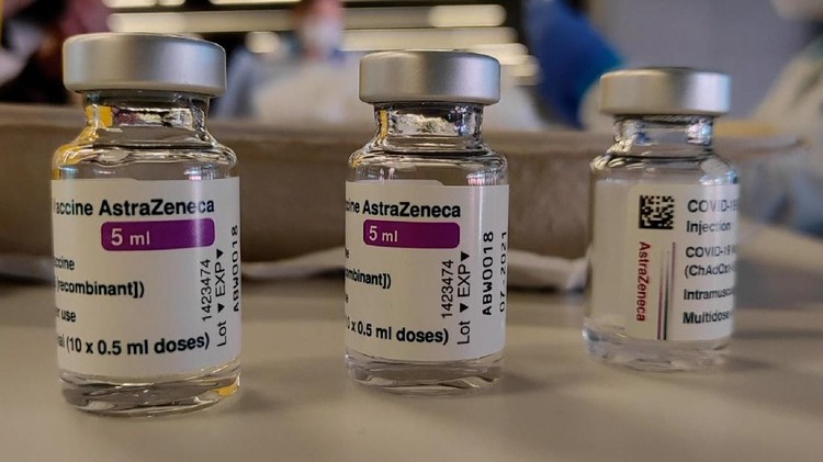 Uni Eropa Sebut Pembekuan Darah Efek Samping Vaksin AstraZeneca