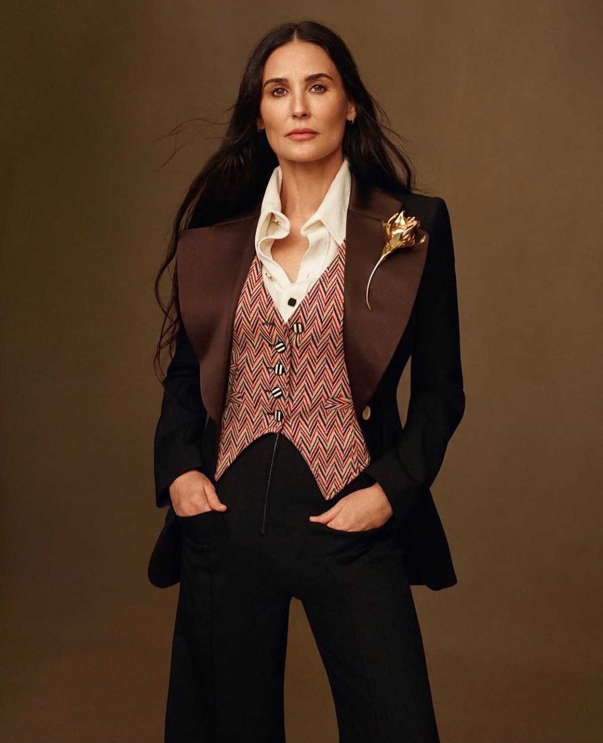 Film Hollywood tak jarang menampilkan adegan erotis&comma; para Aktor dan Aktris pun juga sering terlibat adegan ranjang&period; Berikut ini adalah 5 simbol seks Hollywood yang berani adegan ranjang di film&excl;