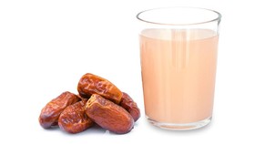 Membedah Manfaat Sari Kurma dan Air Rendaman Kurma