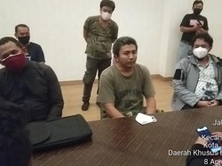 1 dari 3 DPO Teroris Serahkan Diri ke Polsek Setiabudi
