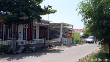 img-title Penampakan Terkini Kampung Miliarder di Tuban, Warga Menyesal Jual Lahan