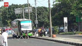 VIDEO: Pemerintah Larang Mudik, Awak Bus Menjerit