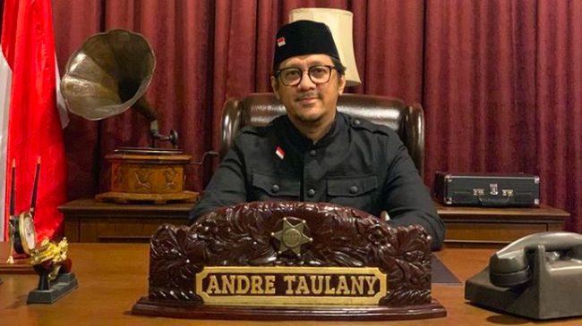 Artis sekaligus presenter Andre Taulany mengaku sempat ketakutan untuk menjalani syuting sebelum ada vaksin Covid-19 di tengah masyarakat.