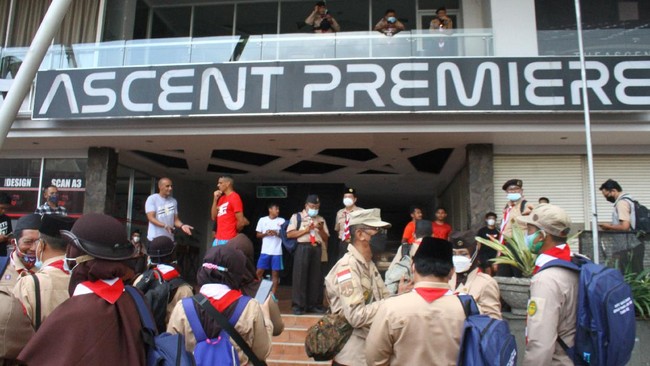 Pusat Vulkanologi dan Mitigasi Bencana Geologi (PVMBG) Badan Geologi Kementerian ESDM menjelaskan penyebab gempa bumi di Malang