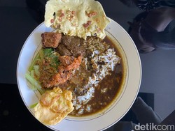 Murah Banget! Bawa Duit Rp 3.000 Bisa Makan Rawon dan Nasi Penjara Enak