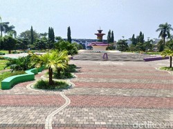 Taman Raflesia Ciamis, Dulu Pasar Kini Arena Piknik