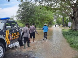Sungai di Madiun Mulai Meluap Usai Diguyur Hujan 6 Jam, Ngawi Siaga Banjir