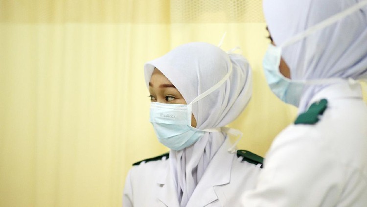 Portrait of nurse assistants in hospital, Malaysia.