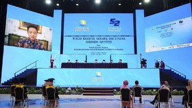 Perbanas Institute Wisuda 834 Lulusan di Trans Studio Cibubur