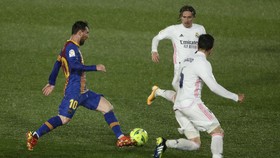 Real Madrid, Juventus, dan Barcelona Serang Balik UEFA