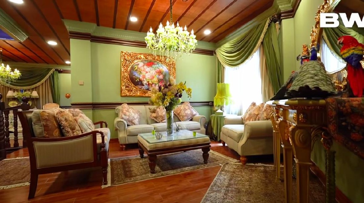 Rumah Mewah Tasya Farasya