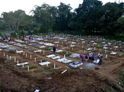Sudah Tampung Seribu Jenazah, Pemakaman COVID-19 di Gowa Sulsel Penuh